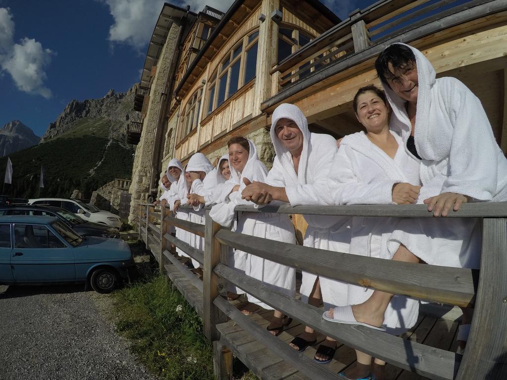 Hotel Pordoi Passo Pordoi Vegetarian Hotel Канацеи Экстерьер фото